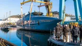 A Savona varato Mavi, primo ICE 80: il nuovo fast cruiser entra in acqua