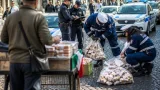Avellino, venditore ambulante sanzionato: maxi multa da 5.000 euro e merce sequestrata
