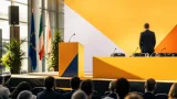 Bari, D'Alema alla Fiera: «Le primarie accrescono divisioni, serve unità del centrosinistra»
