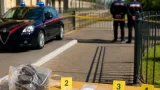 Controlli alla stazione di Carnate: arresto, denuncia e sequestri nei giardini pubblici