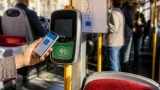 Da 1° settembre TPL Linea elimina i biglietti cartacei: come cambia il viaggio in provincia