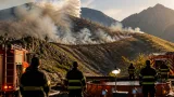 Incendio in Valle Cannobina: Canadair e droni impegnati per domare il rogo in quota