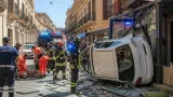 Messina, auto si ribalta in via Santa Cecilia: dehors distrutto e un ferito