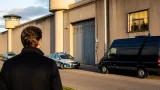 Omicidio in carcere a Prato: sconcerto del vescovo e nuovi interrogativi sulla Dogaia