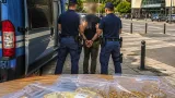 Potenza, arrestato un 21enne dopo truffa a un’anziana con refurtiva oltre €150.000