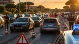Roma: inseguimento da Monterotondo sulla Colombo, arrestati due uomini dopo lo schianto