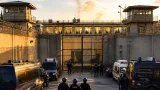 Sommossa a Catania, detenuti prendono due reparti di Piazza Lanza: feriti cinque agenti