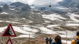 Stelvio: sospesa la stagione sciistica estiva, funivie restano operative