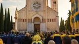 Verona saluta Osvaldo Bagnoli: la città unita nel ricordo del condottiero gialloblù