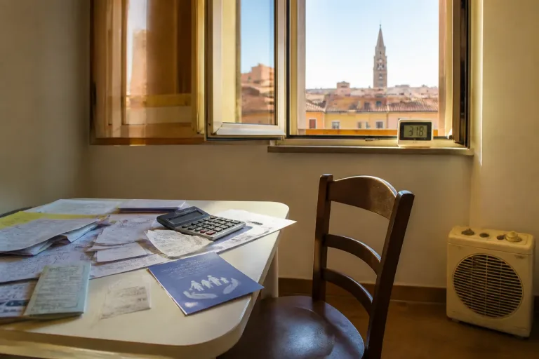 A Modena 117mila famiglie single: aumentano fragilità e rischio impoverimento tra gli anziani