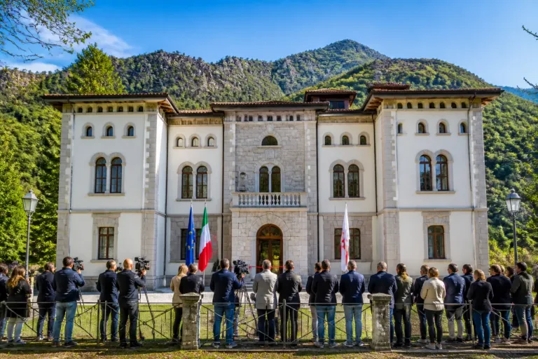 A San Marcello Piteglio inaugurato il Palazzo della Montagna: servizi e uffici per la montagna pistoiese
