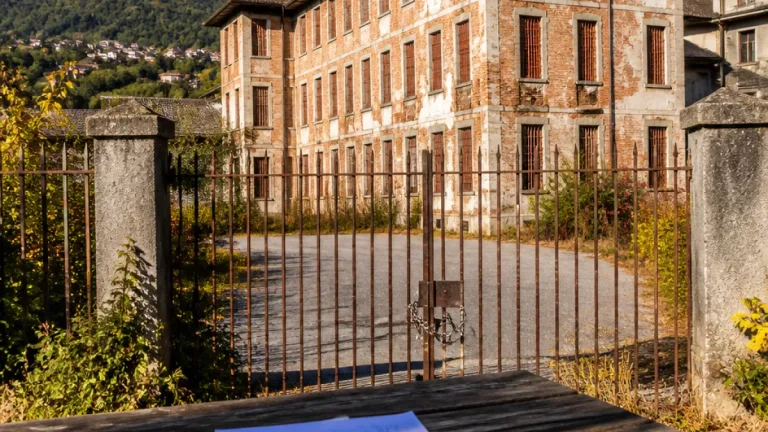 Accordo chiuso per la ex colonia Dalmine a Castione: conti sistemati, resta da decidere la destinazione