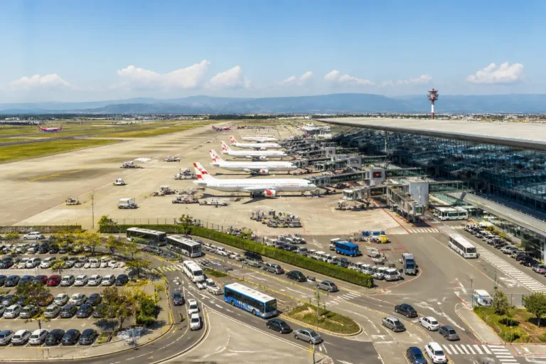 Aeroporto di Pisa, nuovo record a giugno: oltre 665mila passeggeri e oltre 2,9 milioni nel semestre
