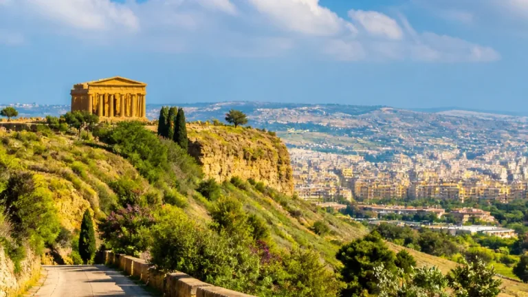 Agrigento ospita Botero: 25 opere tra Valle dei Templi e Villa Aurea fino al 31 ottobre