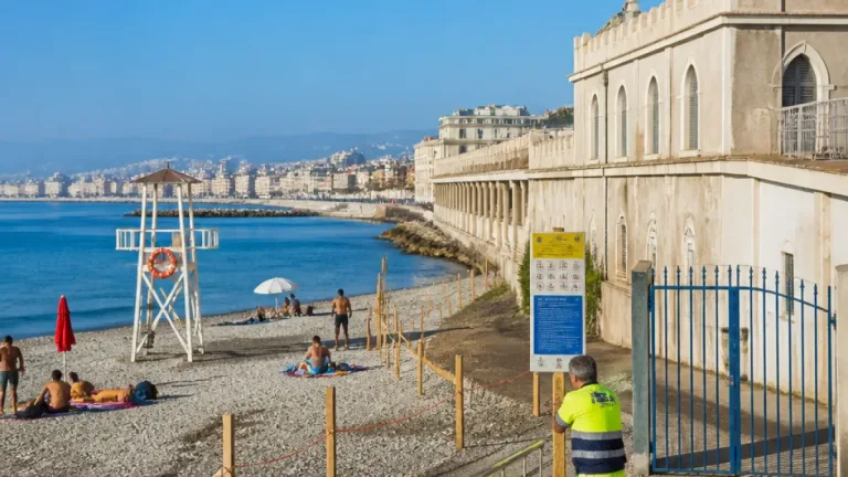 Aperta a Corso Italia una nuova spiaggia libera: 772 m² di arenile accessibili gratuitamente