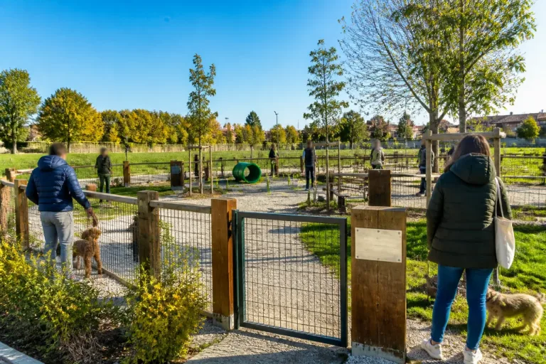 Carmignano inaugura una nuova area sgambamento: lavori conclusi e contributo della Provincia