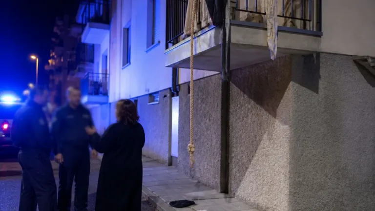 Donna si salva calandosi dal balcone: arrestato un 41enne a Gravellona Toce