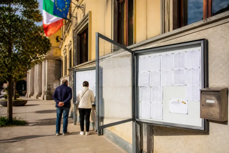 Graduatorie ATA 24 mesi: a Vibo Valentia pubblicate le liste provvisorie, reclami entro 10 giorni