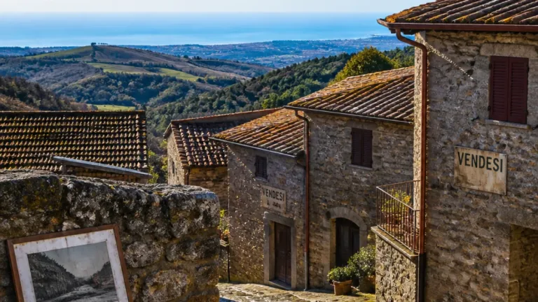 Immobili in provincia: i prezzi crollano nell'Amiata, la costa regge (Castell’Azzara la più economica)