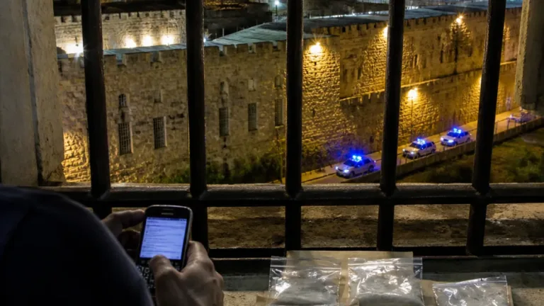 Indagine sui narcos: dal carcere di Siracusa partivano direttive per il traffico internazionale