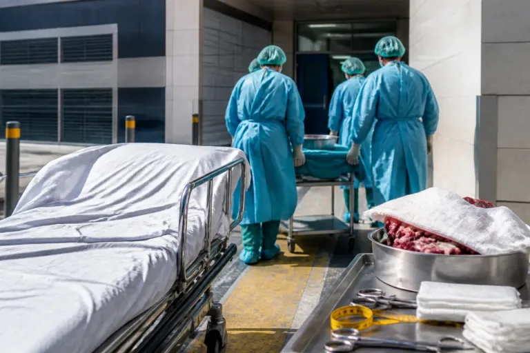Matera, asportata massa ovarica di oltre 50 cm: intervento complesso all’ospedale locale