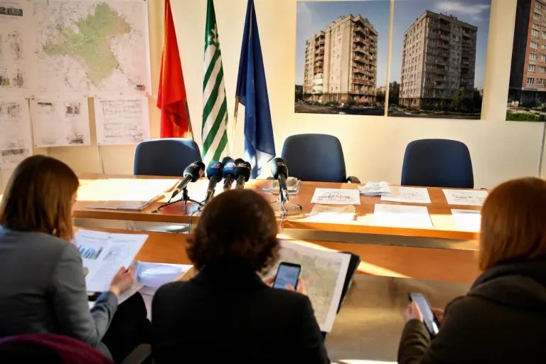 Novara: sindacati criticano il Piano Casa, preoccupazione per risorse e rischi di privatizzazione