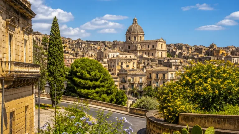 Ragusa, medici di famiglia in sciopero per 48 ore a fine luglio: servizi essenziali garantiti