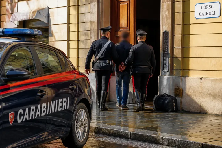 Reggio Emilia, condannato per traffico di droga: arrestato per scontare 7 anni e 6 mesi