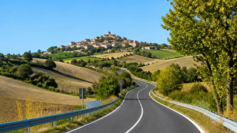 Regione, via libera ai fondi per la SP Val d’Ete: progettazione al via, lavori per stralci
