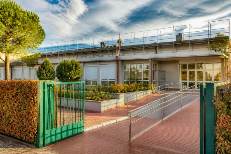 Rimini, piano scuole 2026: via a manutenzioni straordinarie in sei plessi