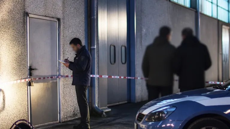 Rimini, presunta violenza in un capannone: Procura chiede rinvio a giudizio
