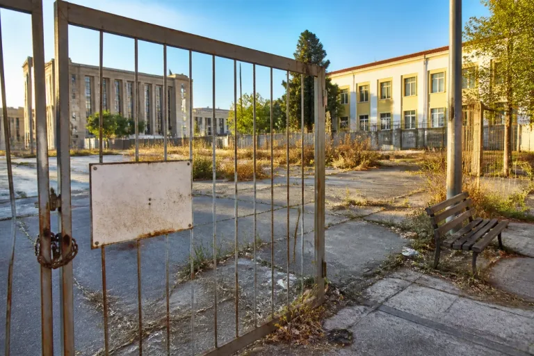 Siracusa, via libera del Consiglio alla mozione per bonificare l’ex parcheggio del Tribunale