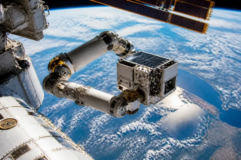 ROSAIA, il nuovo robot spaziale italiano con IA per manovre sicure in orbita