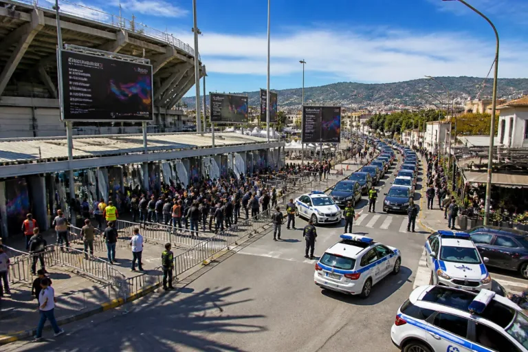 Ultimo raddoppia a Messina: due sere allo Stadio Franco Scoglio nel tour 2027